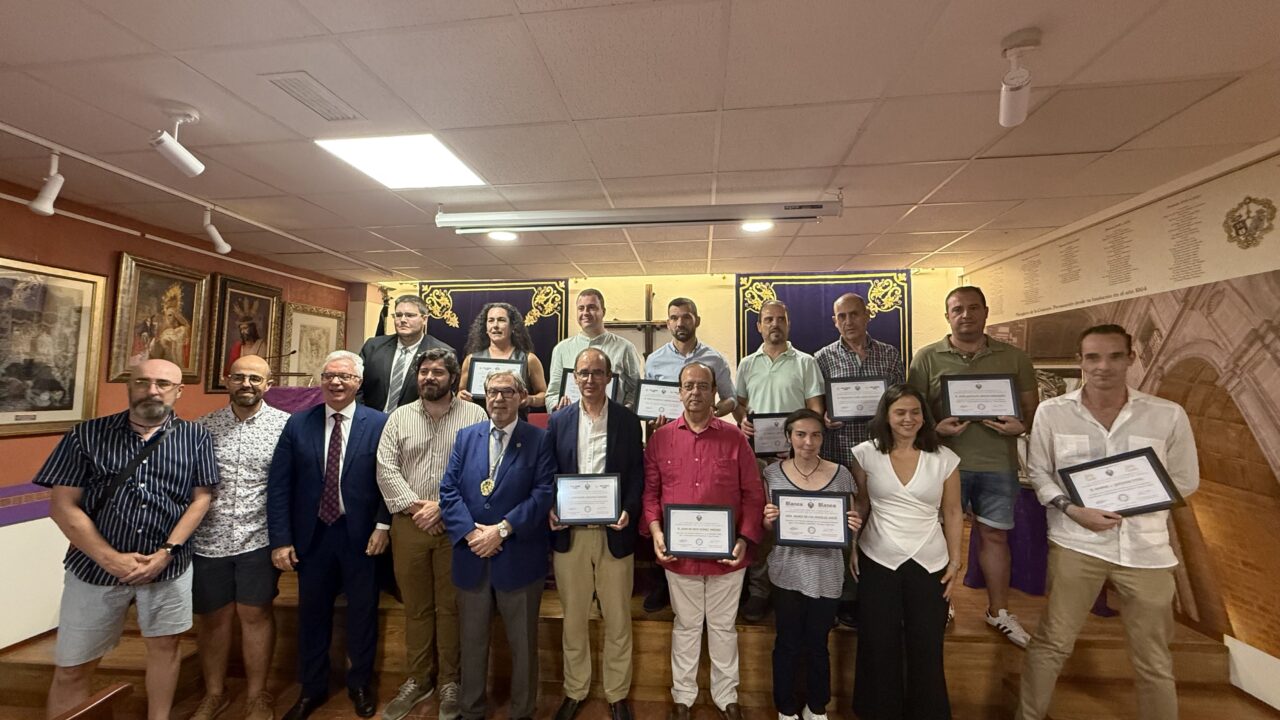 Éxito absoluto en la segunda edición de los certámenes literario y fotográfico convocados por la Agrupación de Cofradías de Jaén