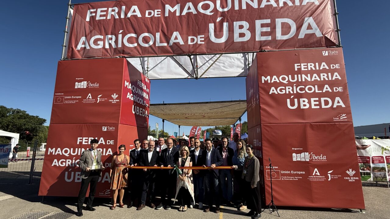 Caja Rural de Jaén, al lado del campo en la 43ª Feria de Maquinaria Agrícola de Úbeda